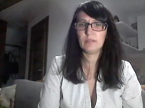 Snapshot of Elena48324 chatting on April 2026 04:59:02 PM Elena48324 online show from April 2026 04:59:02 PM