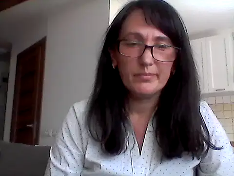 Snapshot of Elena48324 chatting on April 2026 11:04:02 AM Elena48324 online show from April 2026 11:04:02 AM