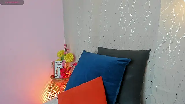 Dafne Mel online show from April 2026 07:55:01 PM