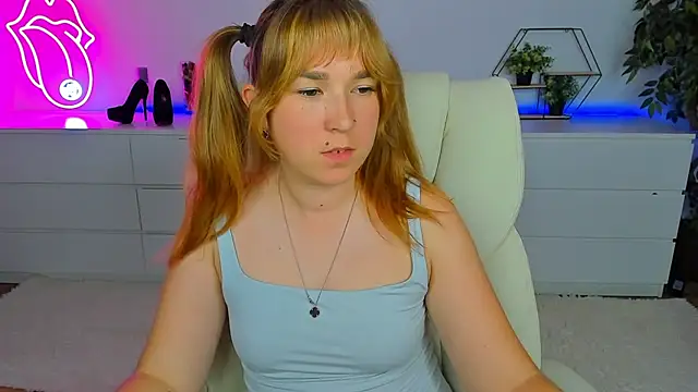 Sofii darling online show from October 2025 06:59:01 PM