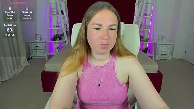 Sofii darling online show from May 2026 04:34:01 PM