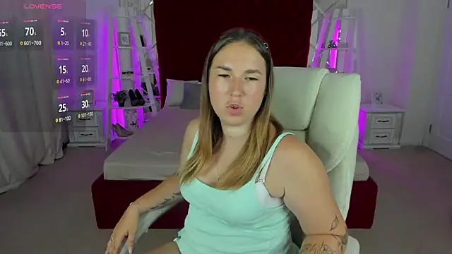 Sofii darling online show from July 2026 05:04:01 PM