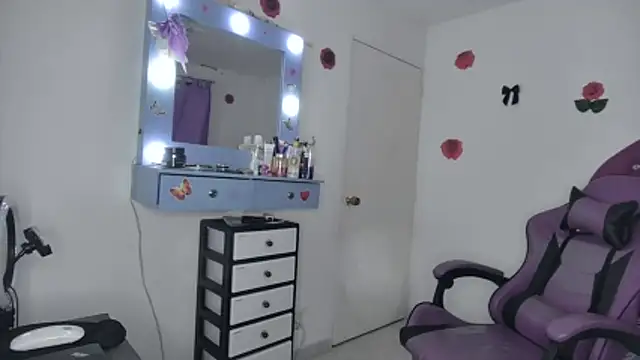 soffy rosses online show from May 2026 01:58:02 AM