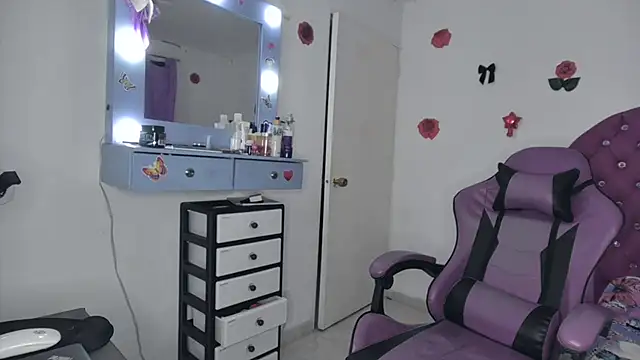 soffy rosses online show from May 2026 01:58:02 AM