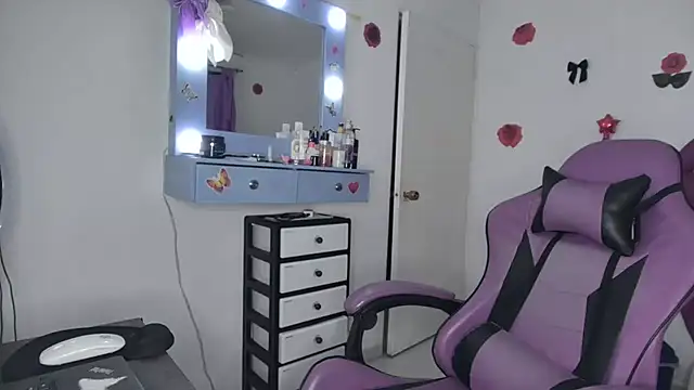 soffy rosses online show from June 2026 02:25:02 AM