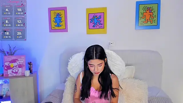 Snapshot of AprilAddams_ chatting on October 2025 10:55:01 PM AprilAddams online show from October 2025 10:55:01 PM