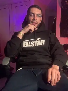 malek xarx  online show from February 2026 01:17:01 AM