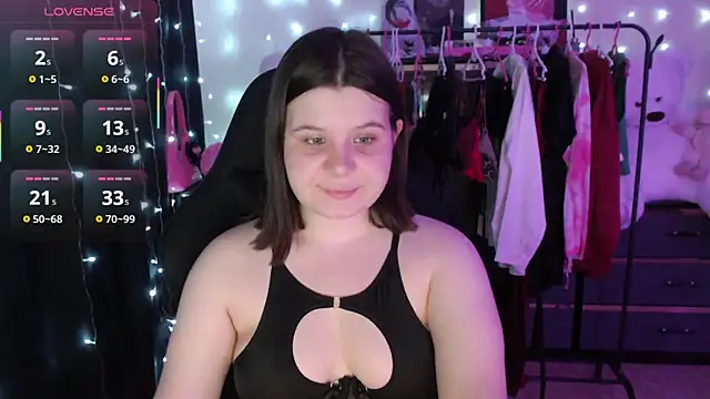 AmyVibess online show from May 2026 06:04:02 PM