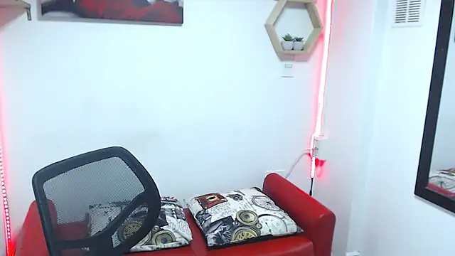 Snapshot of DIVAX_MONSERRAT chatting on September 2025 07:08:02 PM DIVAX MONSERRAT online show from September 2025 07:08:02 PM