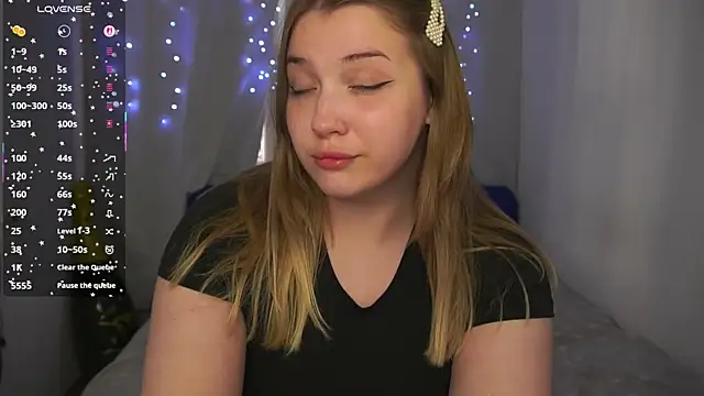 CuteSharloti online show from June 2026 06:24:02 PM