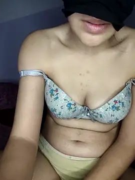 Maya 6 online show from October 2025 09:08:02 PM