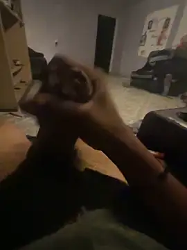 Snapshot of GARCIAfc chatting on November 2025 01:03:02 AM GARCIAfc online show from November 2025 01:03:02 AM