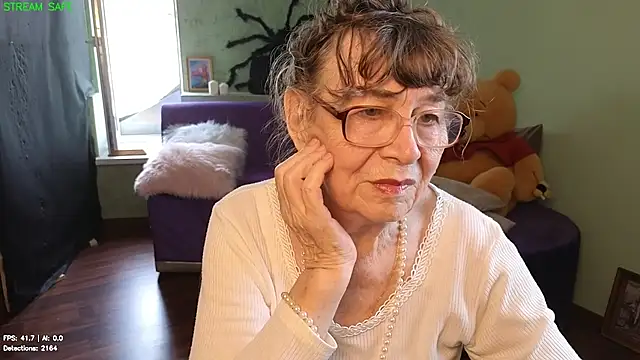 Betty Brick online show from July 2026 12:31:02 PM