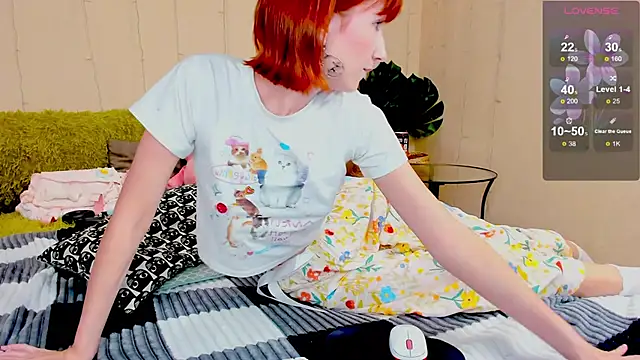 flatter-shy online show from October 2025 10:25:01 AM