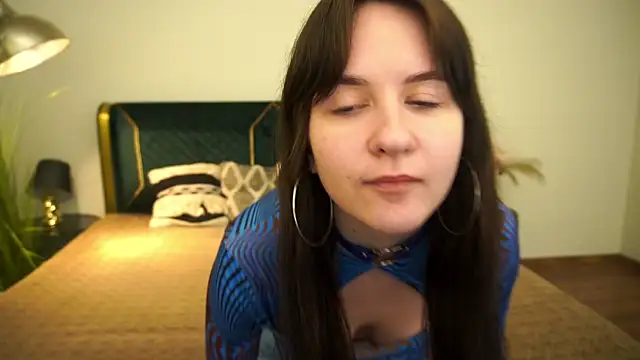 BerryDiva online show from July 2026 01:04:02 PM