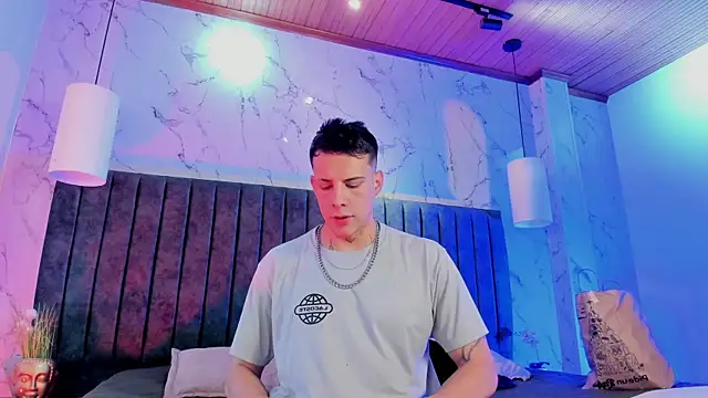 Dustin Sonne online show from December 2025 03:35:02 AM