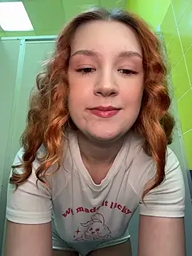 Snapshot of katexxxx chatting on June 2026 06:31:01 PM katexxxx online show from June 2026 06:31:01 PM