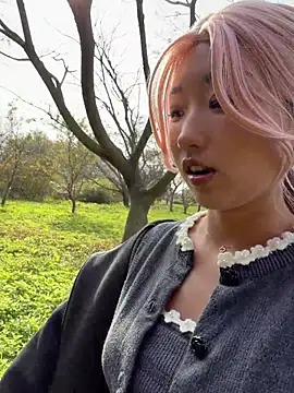 Snapshot of winter11 chatting on November 2025 03:18:02 AM winter11 online show from November 2025 03:18:02 AM