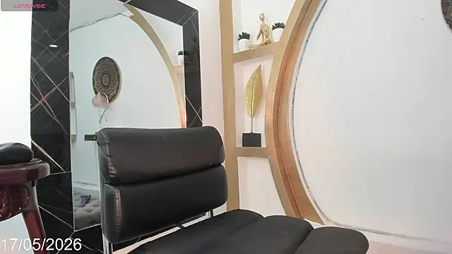 Vicky Hottman online show from May 2026 10:44:02 AM