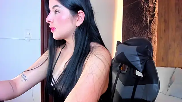 evelin lopezz online show from September 2025 02:13:02 AM