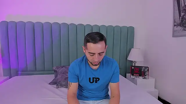 Snapshot of Lushian_ chatting on September 2025 02:30:01 PM Lushian online show from September 2025 02:30:01 PM