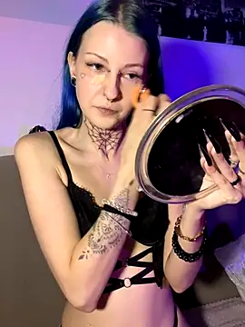 Seductively4 20 online show from September 2025 11:48:01 PM