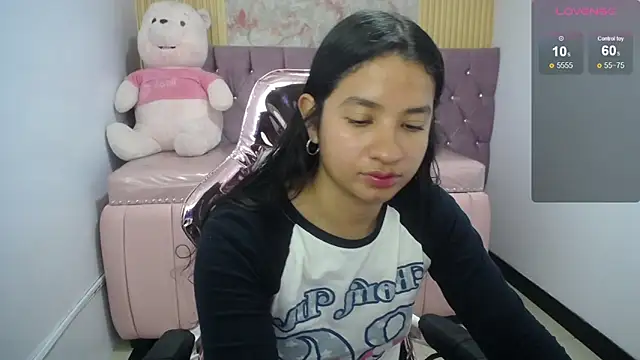 Irina evans s1 online show from November 2025 04:07:02 PM