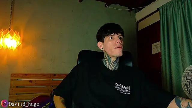 david huge online show from May 2026 02:53:02 AM