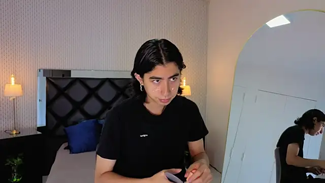 Snapshot of ryo_light chatting on September 2025 08:46:01 PM ryo light online show from September 2025 08:46:01 PM