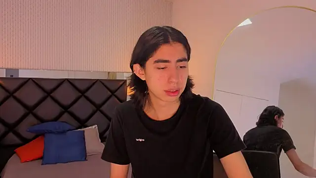 Snapshot of ryo_light chatting on October 2025 08:20:02 PM ryo light online show from October 2025 08:20:02 PM