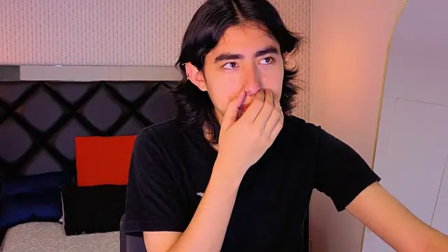 Snapshot of ryo_light chatting on October 2025 08:09:01 PM ryo light online show from October 2025 08:09:01 PM