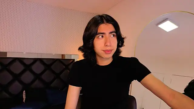 Snapshot of ryo_light chatting on October 2025 07:48:01 PM ryo light online show from October 2025 07:48:01 PM