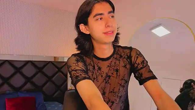 Snapshot of ryo_light chatting on November 2025 08:10:01 PM ryo light online show from November 2025 08:10:01 PM