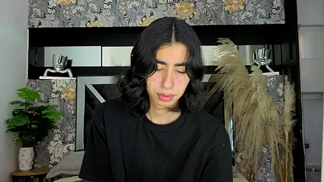 Snapshot of ryo_light chatting on January 2026 07:37:02 PM ryo light online show from January 2026 07:37:02 PM