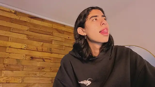 Snapshot of ryo_light chatting on February 2026 04:05:02 AM ryo light online show from February 2026 04:05:02 AM