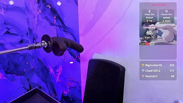 Emily Evo online show from February 2026 11:42:01 AM