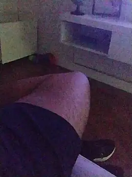 LeoMaduroSP online show from November 2025 04:12:01 AM