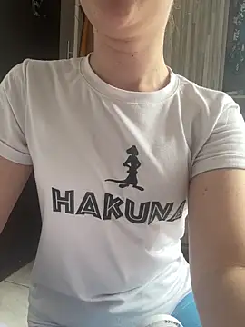 Snapshot of Megan_colsom chatting on October 2025 05:36:02 PM Megan colsom online show from October 2025 05:36:02 PM