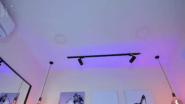 Samantha hotly online show from March 2026 01:38:02 PM