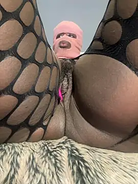 Snapshot of bustyblackebony chatting on February 2026 08:06:01 PM bustyblackebony online show from February 2026 08:06:01 PM