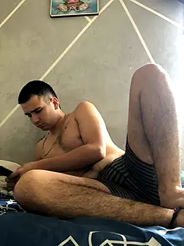 Cesar Augusto online show from October 2025 01:11:02 PM