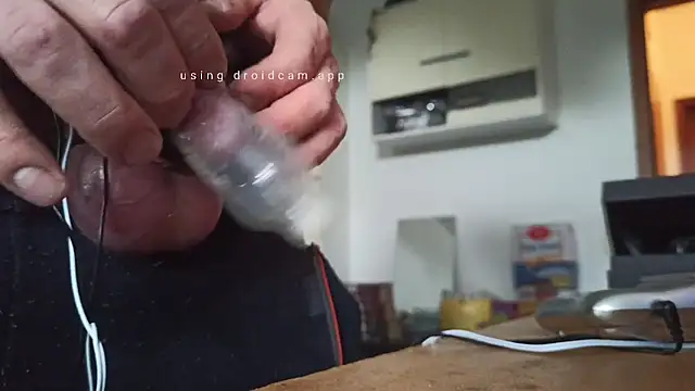 Snapshot of Thompsen1992 chatting on October 2025 10:43:02 AM Thompsen1992 online show from October 2025 10:43:02 AM