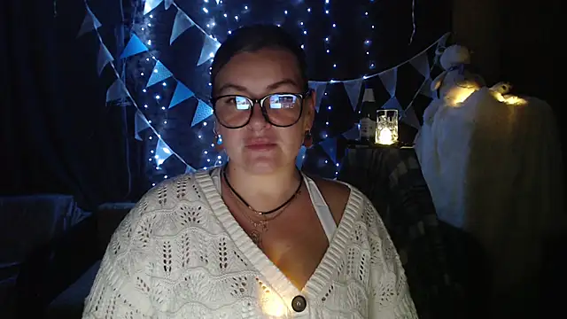 NikaSkylink online show from September 2025 06:52:02 PM