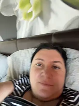 Liza Will online show from October 2025 07:20:01 AM