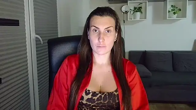 Snapshot of DonnaAmore chatting on October 2025 08:06:02 PM DonnaAmore online show from October 2025 08:06:02 PM