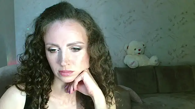 Amber Carrol online show from June 2026 05:06:01 PM