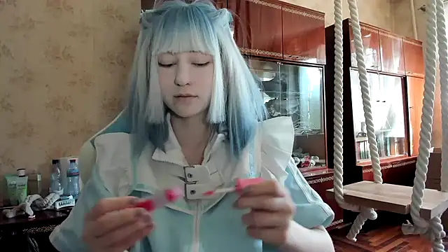 kioshi kiss online show from September 2025 01:22:02 PM