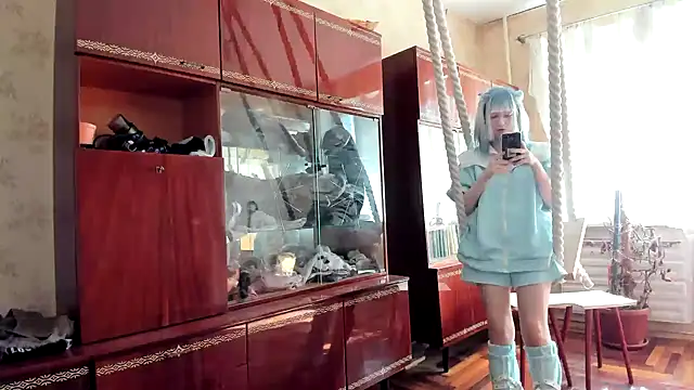 kioshi kiss online show from September 2025 09:34:02 AM