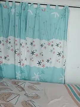 Snapshot of AntonelaMorriz chatting on November 2025 08:35:01 AM AntonelaMorriz online show from November 2025 08:35:01 AM