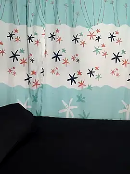 Snapshot of AntonelaMorriz chatting on November 2025 07:30:01 AM AntonelaMorriz online show from November 2025 07:30:01 AM